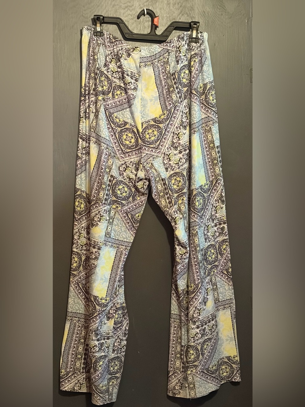 Bobbie Brooks Multicolor Paisley-Print Pajama Pants